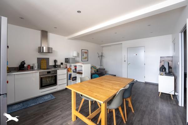 Appartement à vendre 218 000 € Bordeaux 3 p 58 m² DPE D