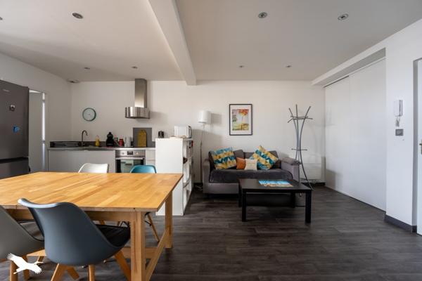 Appartement à vendre 218 000 € Bordeaux 3 p 58 m² DPE D