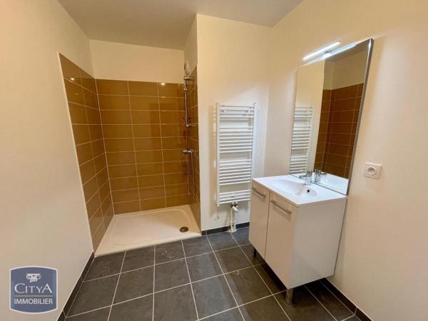 Appartement à louer 3 pièces 57.74m²