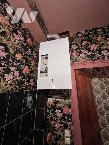 RARE- centre d' HOULGATE à 2 pas de la mer - T2 de 51 m2 dans Villa Ancienne - Cave.