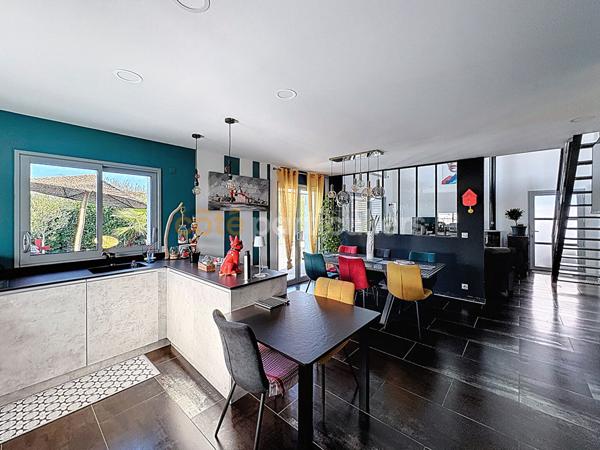 Vente Maison147,27 m² - 5 Pièces - USTARITZ (64480)