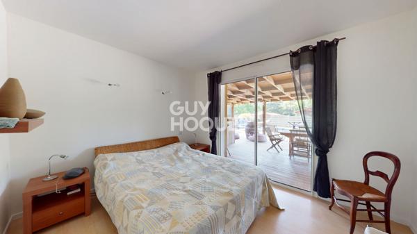 Demeure moderne, proche du lac, 6 chambres, piscine, garage, pas de travaux