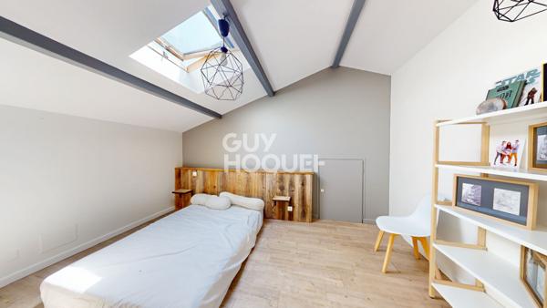 Demeure moderne, proche du lac, 6 chambres, piscine, garage, pas de travaux