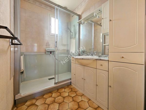 Maison Marines 5 pièce(s) 81.37 m2