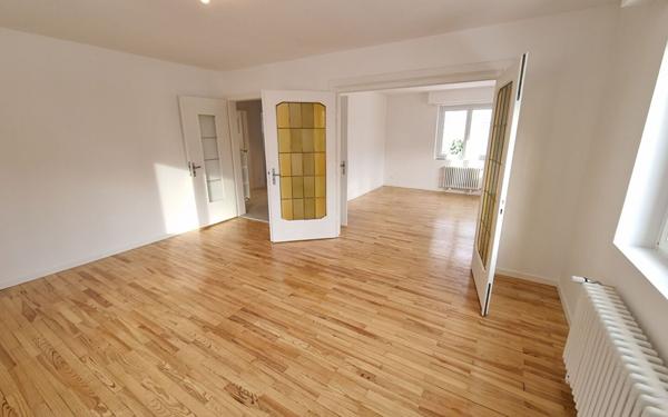 Maison à louer    4 pièces •  Bischheim