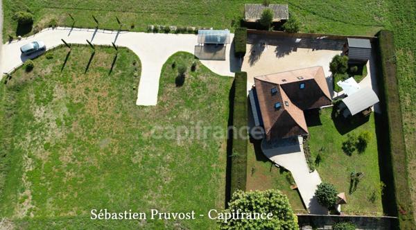 Maison à vendre 4 pièces PROCHE SAINT PARDOUX LA RIVIERE (24), 100m2 hab., terrain 2600m2 env dont 1320 avec Cu, 2 chambres