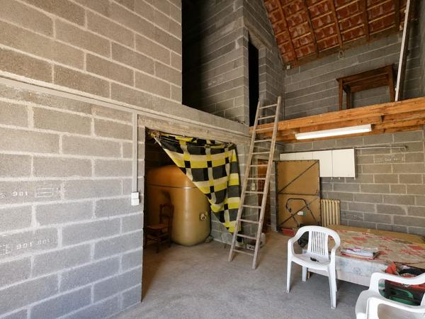 Immeuble dans Évaux-les-Bains