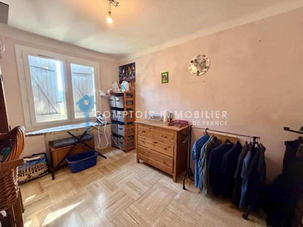 Villa
                                                                                                                                                                                                                                                                                                                        7 pièce(s)                                                                                                                                                                                                          4 chambre(s)                                                                                                                                                                                                          160  m²