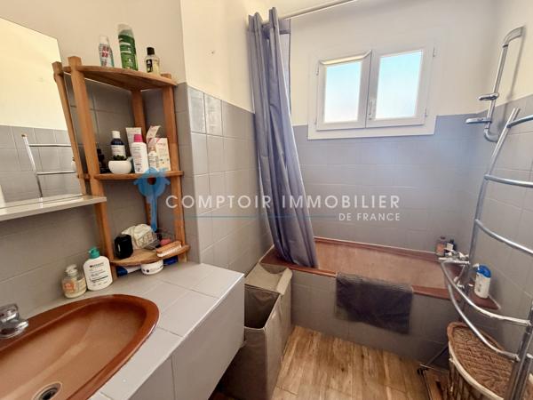 Villa
                                                                                                                                                                                                                                                                                                                        7 pièce(s)                                                                                                                                                                                                          4 chambre(s)                                                                                                                                                                                                          160  m²