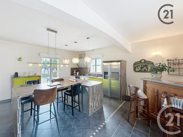 Maison à vendre  7 pièces - 222,34 m2 CHARMOY - 89