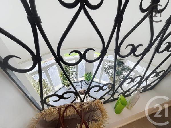 Maison à vendre  7 pièces - 222,34 m2 CHARMOY - 89