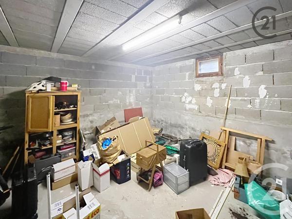 Appartement F4 à vendre  4 pièces - 67,57 m2 ST GEORGES SUR BAULCHE - 89