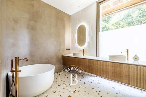 Le Taillan-Médoc, Villa 6 Chambres -  400 m² à vendre