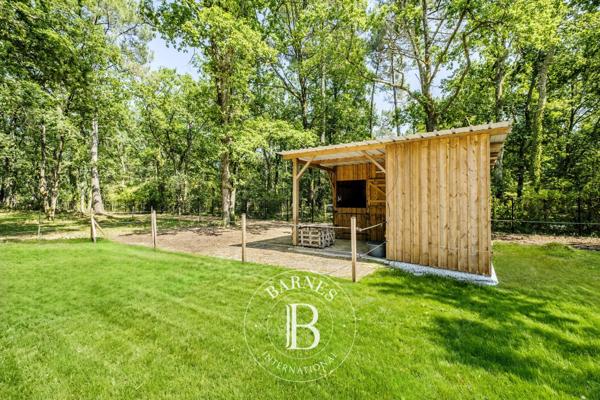 Le Taillan-Médoc, Villa 6 Chambres -  400 m² à vendre