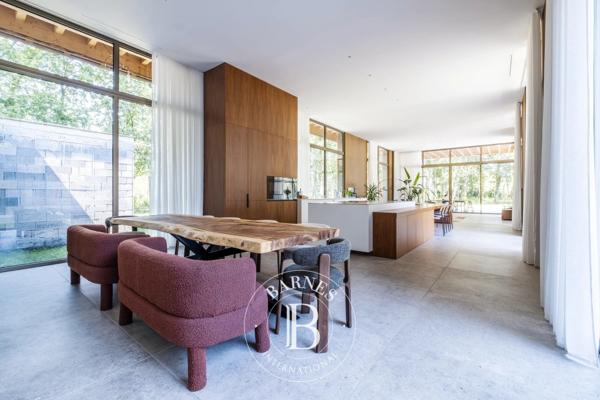 Le Taillan-Médoc, Villa 6 Chambres -  400 m² à vendre
