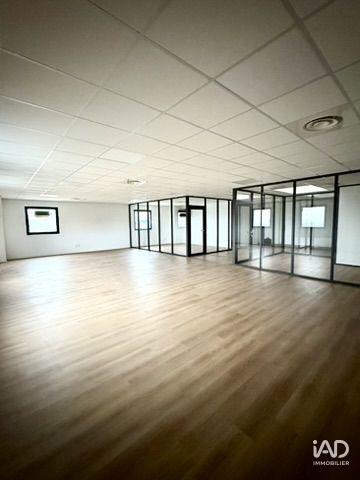 Location bureaux 155 m² Pineuilh