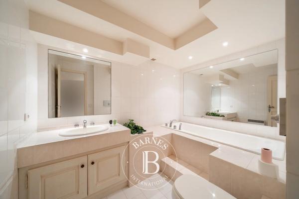 Théoule-sur-Mer, Villa 5 Chambres -  320 m² à vendre