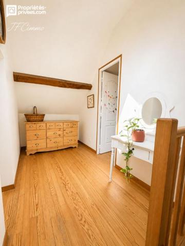 Montgobert Longère , 7 pièce(s) 112 m2, 2 Hectares avec étang et bois