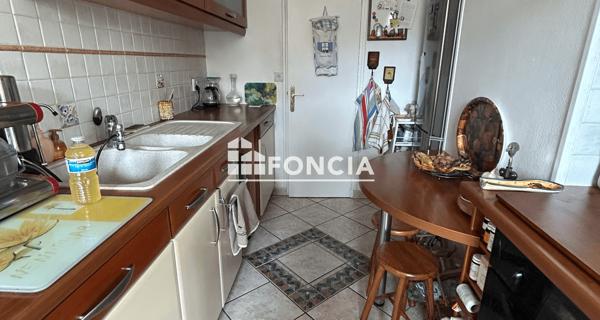 À vendre Appartement 2 pièces 51 m² - Paris 75012