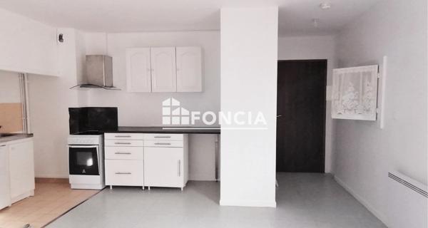 Location Appartement 2 pièces 40.25 m² - ÉTréchy 91580