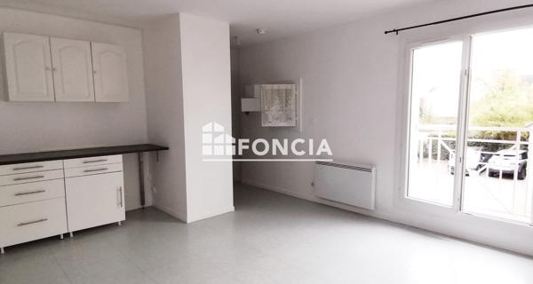 Location Appartement 2 pièces 40.25 m² - ÉTréchy 91580