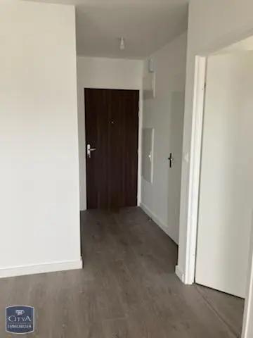Appartement à louer 2 pièces 42.77m² Reims (51100)