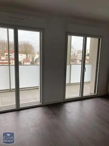 Appartement à louer 2 pièces 42.77m² Reims (51100)