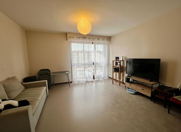 Appartement 2 pièces à vendre - calme et bien situé à Tarbes