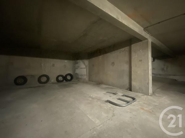 Parking à vendre  12,17 m2 PARIS - 75017