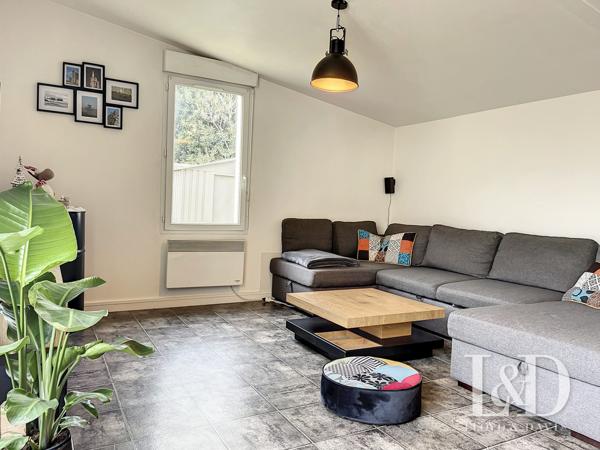 Marennes centre : maison de plain-pied 2 chambres avec jardin