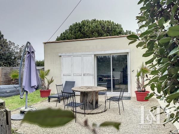 Marennes centre : maison de plain-pied 2 chambres avec jardin