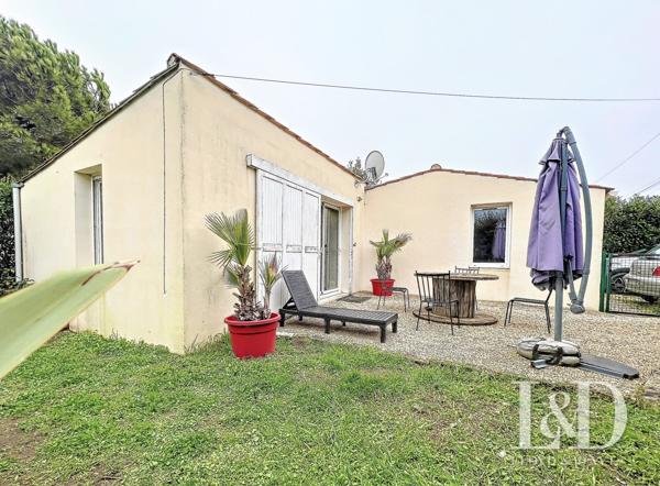 Marennes centre : maison de plain-pied 2 chambres avec jardin