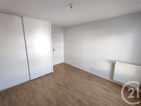 Appartement T3 à vendre  3 pièces - 60,98 m2 SENE - 56