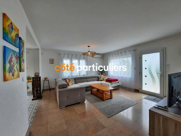 Vente Maison313 m² - 10 Pièces - MENOTEY (39290)