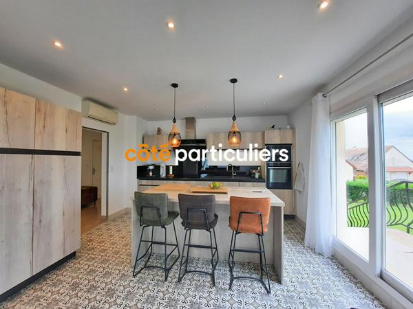 Vente Maison313 m² - 10 Pièces - MENOTEY (39290)