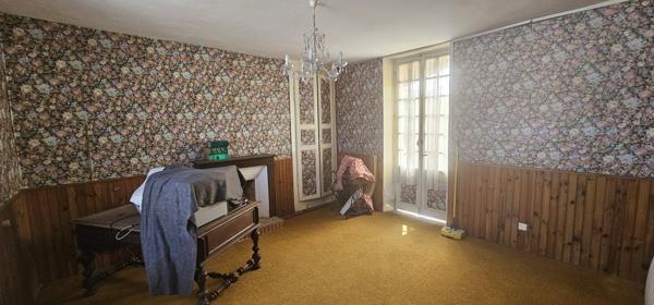 Maison à ARGENTON SUR CREUSE (36200)