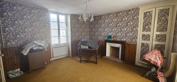 Maison à ARGENTON SUR CREUSE (36200)