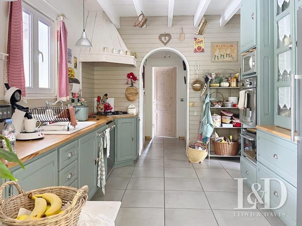 LA TREMBLADE : maison ossature bois 190 m² avec piscine sur 1000 m² de terrain