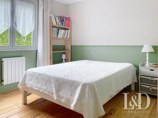 LA TREMBLADE : maison ossature bois 190 m² avec piscine sur 1000 m² de terrain