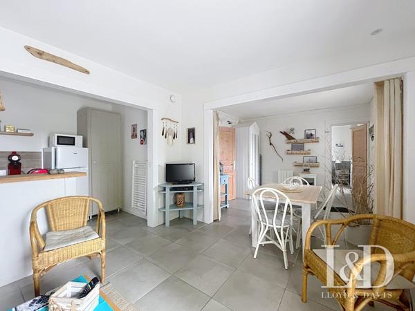 LA TREMBLADE : maison ossature bois 190 m² avec piscine sur 1000 m² de terrain