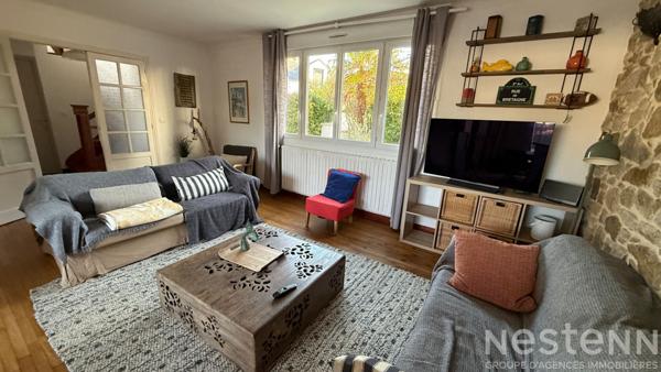 QUIBERON - Maison de 164 m², idéalement située au calme, à proximité immédiate du centre, de la mer et des commerces