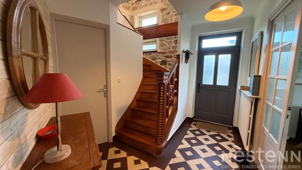 QUIBERON - Maison de 164 m², idéalement située au calme, à proximité immédiate du centre, de la mer et des commerces