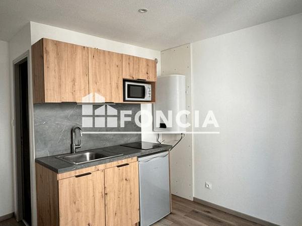 Location Studio 15 m² - 68 RUE DES PONTS Nancy. 54000