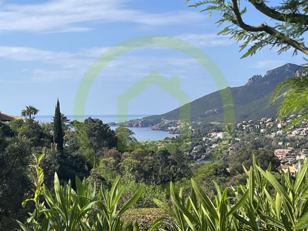 Appartement à THEOULE SUR MER (06590)