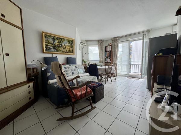 Appartement F2 à vendre  2 pièces - 47,29 m 2   ROUEN  - 76