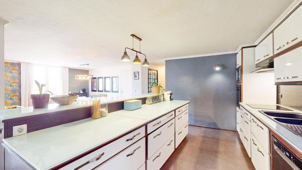 maison de village - grands volumes