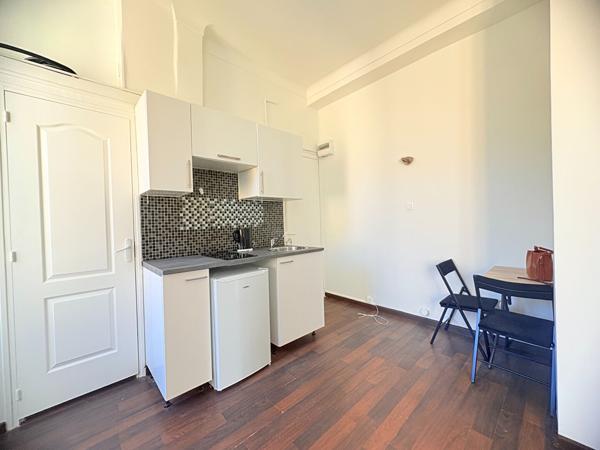 Appartement Nice 1 pièce 26 m2