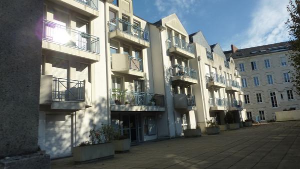 A VENDRE NANTES/TALENSAC APPARTEMENT 1 CHAMBRE/ ASCENSEUR/PARKING