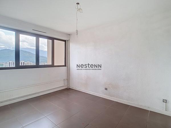 A VENDRE - Appartement Grenoble 5 pièce(s) avec 4 CHAMBRES dernier étage IDEAL FAMILLE grande terrasse