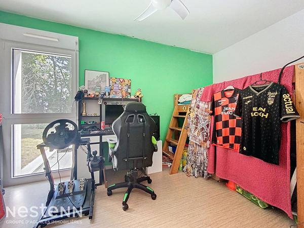 Maison contemporaine de 2020 sur Clohars-Carnoët avec vie de plain pied, 3 chambres, proche du bourg et des plages.